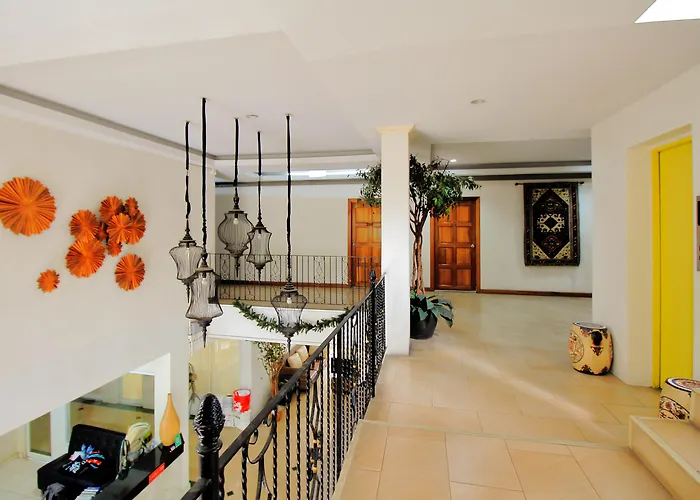 Royal Pimand Hotel