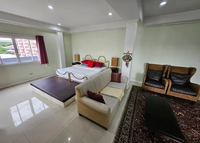 Royal Pimand Hotel 3*