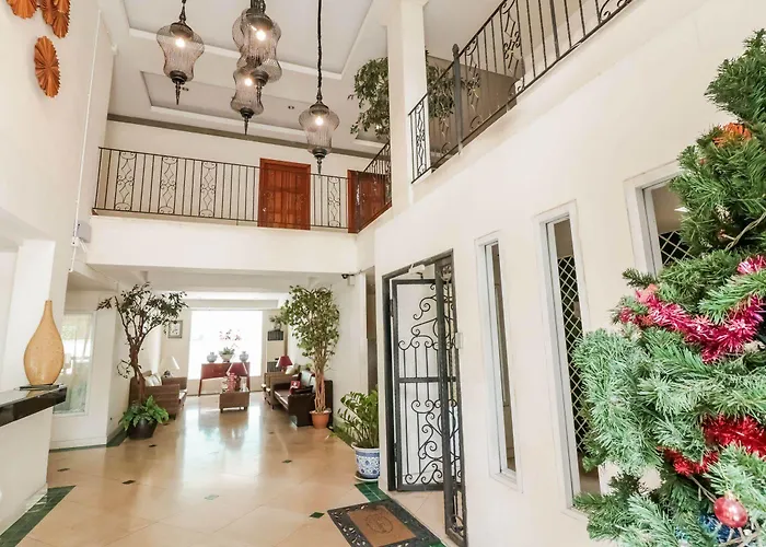 Royal Pimand Hotel