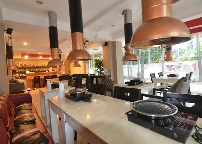 Royal Pimand Hotel